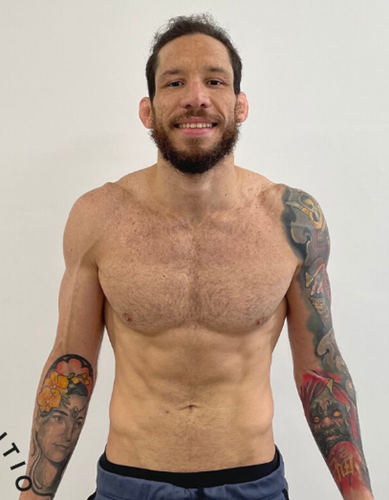 Arturo después de 4 semanas en Naga
