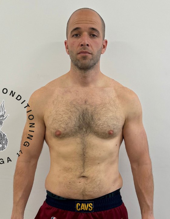 Juanra después de 4 meses en Naga